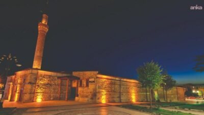 Sivrihisar Belediye Başkanı Habil Dökmeci, Ulu Cami’de restorasyon çalışmaları başlatılacağını belirterek,