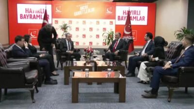Ramazan Bayramı dolayısıyla MHP ve DYP heyeti, Saadet Partisi heyetini