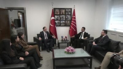 Ramazan Bayramı dolayısıyla Yeniden Refah Partisi ve Zafer Partisi heyetleri