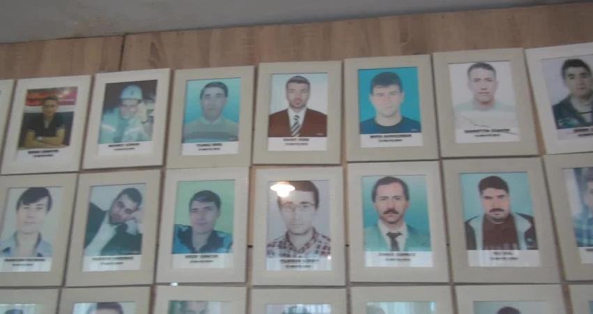 Soma davasında kamu görevlileri için verilen “zaman aşımı” kararına tepki Soma maden faciası sonrası kamu görevlilerine yönelik davada istinaf mahkemesi