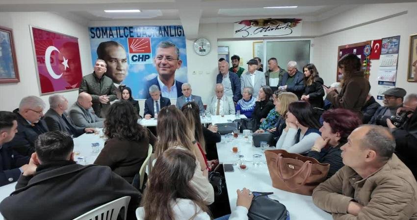 Soma’da termik santral belirsizliği… Belediye Başkanı Okur: “Merkezi yönetim doğal gaz getirilmesine karar verdi” CHP Soma Belediye Başkanı Sercan Okur, Soma'da termik santralin kapanma