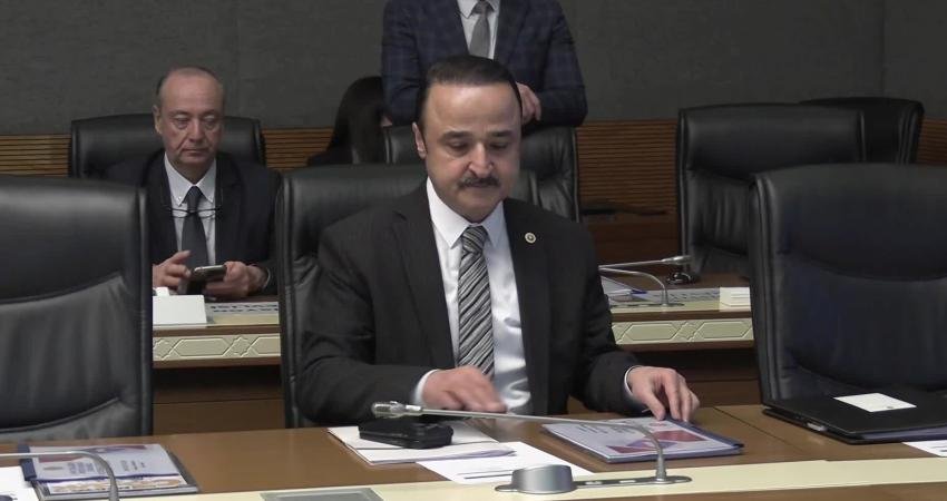 Suça Sürüklenen Çocuklar Komisyonu… RTÜK Başkan Yardımcısı Güler: “Ailelerinin bilmediği sosyal medya hesabı olan gençlerin oranı yüzde 82” TBMM'de Suça Sürüklenen Çocuklar Komisyonu'nda sunum yapan RTÜK Başkan Yardımcısı Deniz