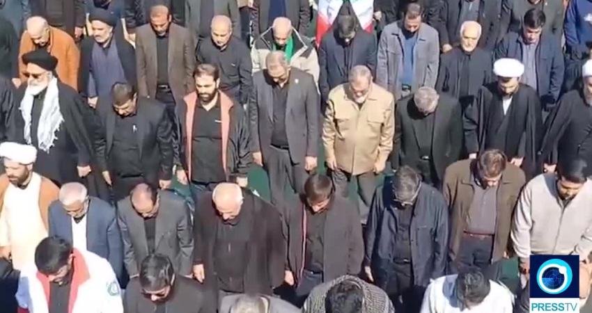 İran’ın başkenti Tahran’da, ABD ve İsrail’in hava saldırılarının ardından düzenlenen