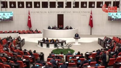 İYİ Parti Grup Başkanvekili Turhan Çömez'in TBMM Genel Kurulu'nda kürsüde