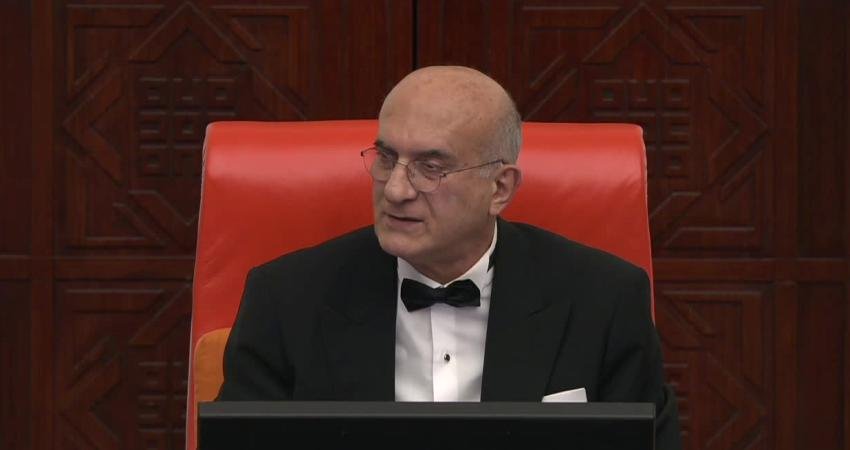 İYİ Parti Grup Başkanvekili Uğur Poyraz, TBMM Genel Kurulu'nda söz