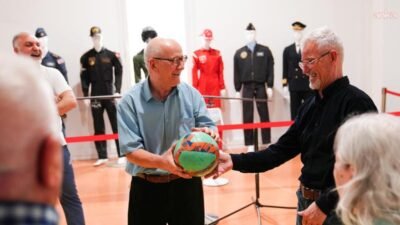 Tepebaşı Belediyesi, Yaşlılar Haftası kapsamında düzenlediği etkinlikte, Metin Özöğüt Yaşam