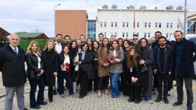 Türkiye Gazeteciler Cemiyeti (TGC) Yönetim Kurulu "İBB Davası"nda gazetecilerin basın