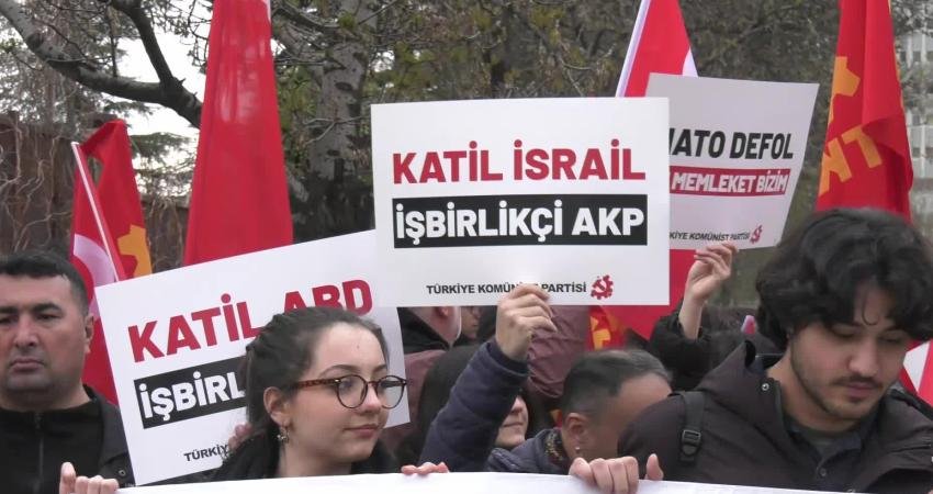 TKP'liler Türkiye’nin İran'a karşı tutumunu protesto ederek, "Utanç verici bildiriye ülkemiz