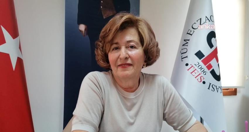 Tüm Eczacı İşverenler Sendikası Genel Başkanı Nurten Saydan, eczanelerin önünün