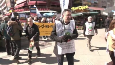 Tüm Emeklilerin Sendikası Çankaya Şube Başkanı Adem Çiftçi, "Emekli maaşları