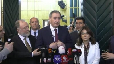 DEM Parti Eş Genel Başkanı Tuncer Bakırhan, "Hızlanmamız gereken bir