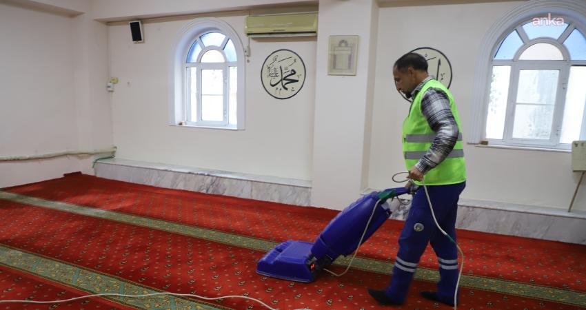 Turgutlu Belediyesi, Ramazan Bayramı öncesi vatandaşların ibadetlerini temiz ve hijyenik