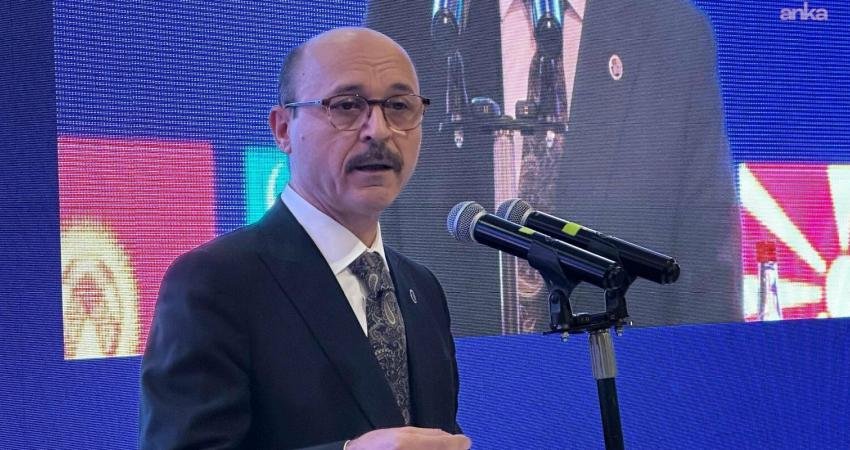 Türk Eğitim-Sen Genel Başkanı Talip Geylan, maaş promosyon anlaşmalarının merkezi olarak