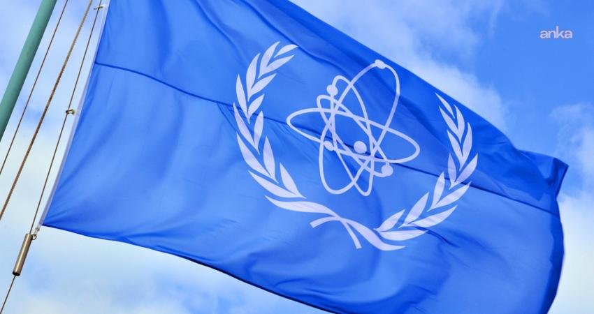 Uluslararası Atom Enerjisi Ajansı: İran’a komşu ülkelerde olağan seviyelerin üzerinde bir radyasyon artışı saptanmadı Uluslararası Atom Enerjisi Ajansı (UAEA) Başkanı Rafael Mariano Grossi, ABD