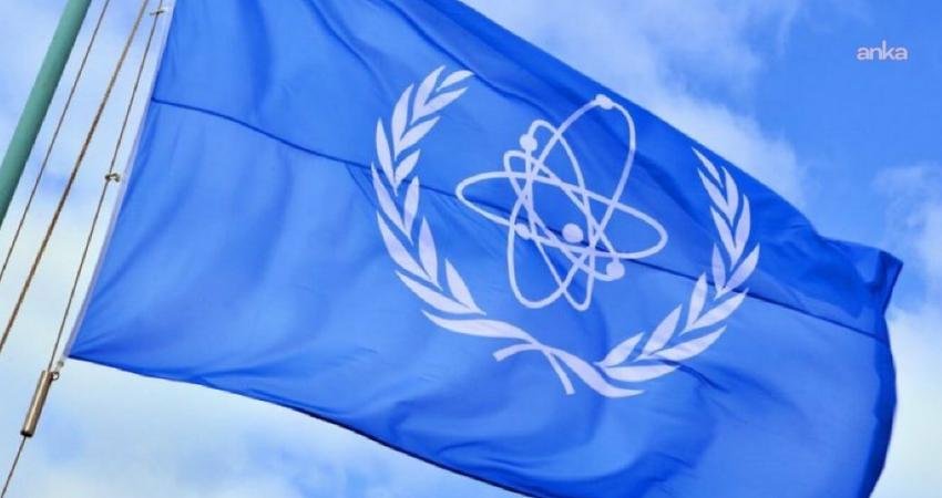 Uluslararası Atom Enerjisi Ajansı: İran’ın Hondab tesisinin ağır hasar aldığı doğrulandı, tesiste nükleer madde bulunmadı Uluslararası Atom Enerjisi Ajansı (IAEA), İran'ın Hondab'daki ağır su üretim