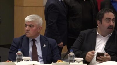 Ümit Özdağ, Zafer Partisi Malatya İl Teşkilatı’nın düzenlediği iftar programına