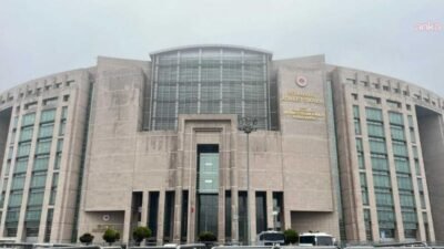 Uşak Belediye Başkanı Özkan Yalım ve 10 kişi gözaltına alındı İstanbul Cumhuriyet Başsavcılığı'nca "rüşvet", "irtikap" ve "ihaleye fesat karıştırma" suçlarından