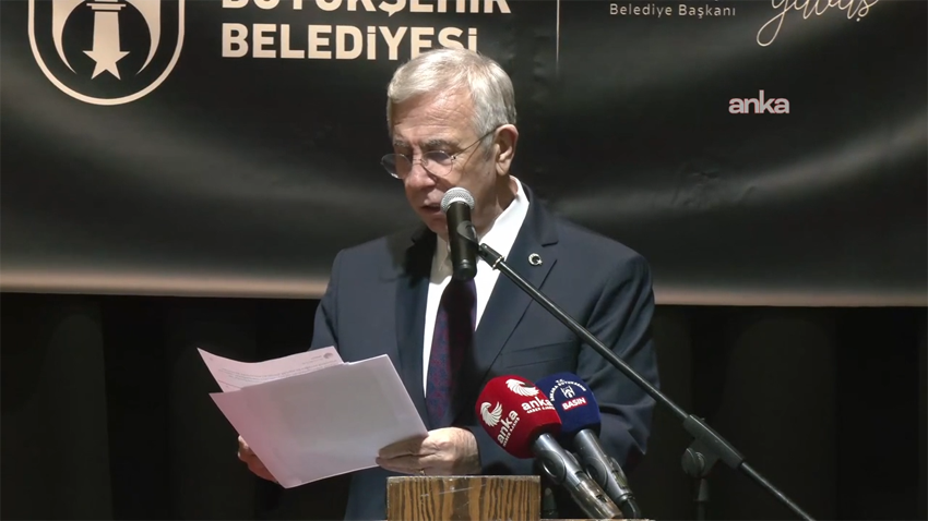 Mansur Yavaş: Ulaşımla ilgili problemlerin çözebildiğimiz kadarını çözmek için bütün gayreti sarf ediyoruz Ankara Büyükşehir Belediye (ABB) Başkanı Mansur Yavaş, taksicilerle iftarda bir