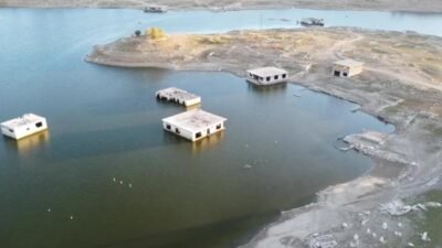 Tarih öncesinden günümüze kadar Hititlerden Roma'ya, Friglerden Osmanlı'ya kadar pek