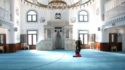 Yüreğir Belediyesi, Ramazan Bayramı öncesinde vatandaşların ibadetlerini daha temiz ve