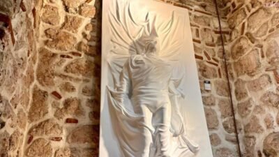 Sekiz kategoride 400’ü aşkın sanatçı ve 1500’den fazla eseri buluşturan