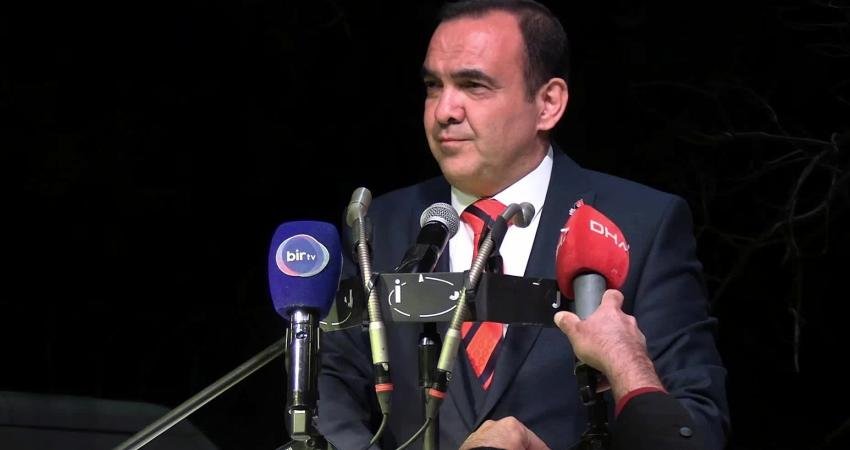 Zafer Partisi Genel Başkanı Ümit Özdağ, İzmir’de katıldığı iftar programında,