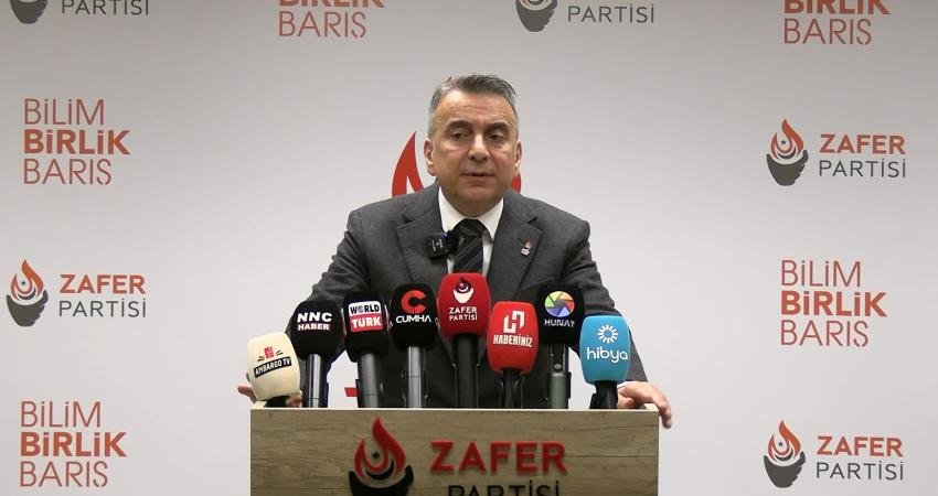 Zafer Partisi Sözcüsü Azmi Karamahmutoğlu, "Türkiye bugün sadece ekonomik bir kriz,