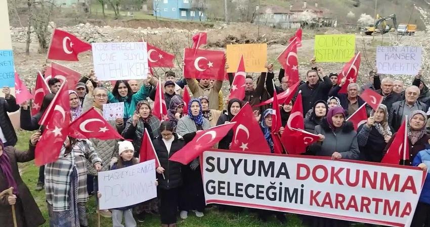 Zonguldak’ta beton santraline tepki: İçme suyumuz tehlikede Zonguldak'ın Karadeniz Ereğli ilçesine bağlı Hasbeyler köyünde, içme suyu kaynağına