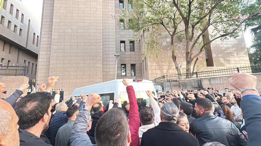 İzmir Cumhuriyet Başsavcılığınca yürütülen soruşturma kapsamında gözaltına alınan Bornova Belediye