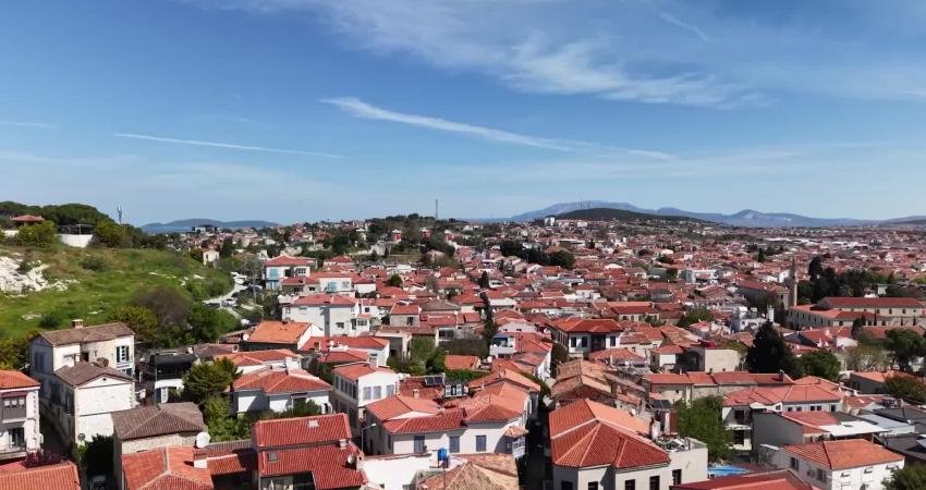 Alaçatı Ot Festivali, bir hafta boyunca yarışmalar, söyleşiler, gastronomi buluşmaları