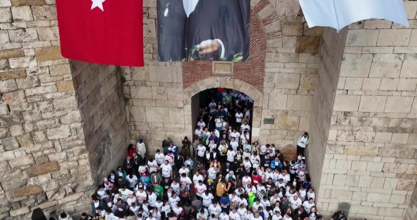 Bursa’nın tarihini sporun enerjisiyle buluşturan “18. Uluslararası Bursa Osmangazi Tarihi