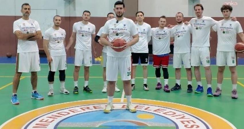 Menderes Belediyesi bünyesinde yer alan 1957 Menderes Spor Kulübü Erkek