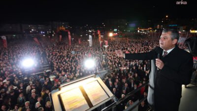 CHP Genel Başkanı Özgür Özel, Bursa Büyükşehir Belediye Başkanı Mustafa