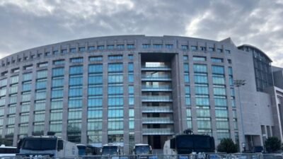 CHP'li belediyelere yönelik operasyonlarda tutuklanan Büyükçekmece Belediye Başkanı Hasan Akgün'ün