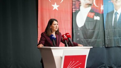 CHP İzmir İl Başkanlığı İl Danışma Kurulu’nun açılışında konuşan CHP