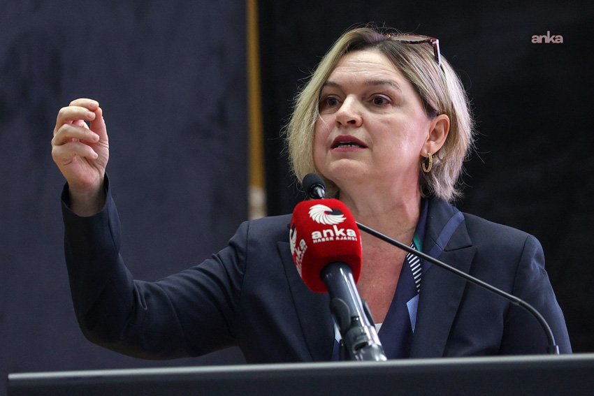 Selin Sayek Böke: “Türkiye’nin her koşula dirençli olabilmesi için demokratik hukuk devletini biz kuracağız” CHP Genel Sekreteri Selin Sayek Böke, “Ülkemiz ancak ve ancak