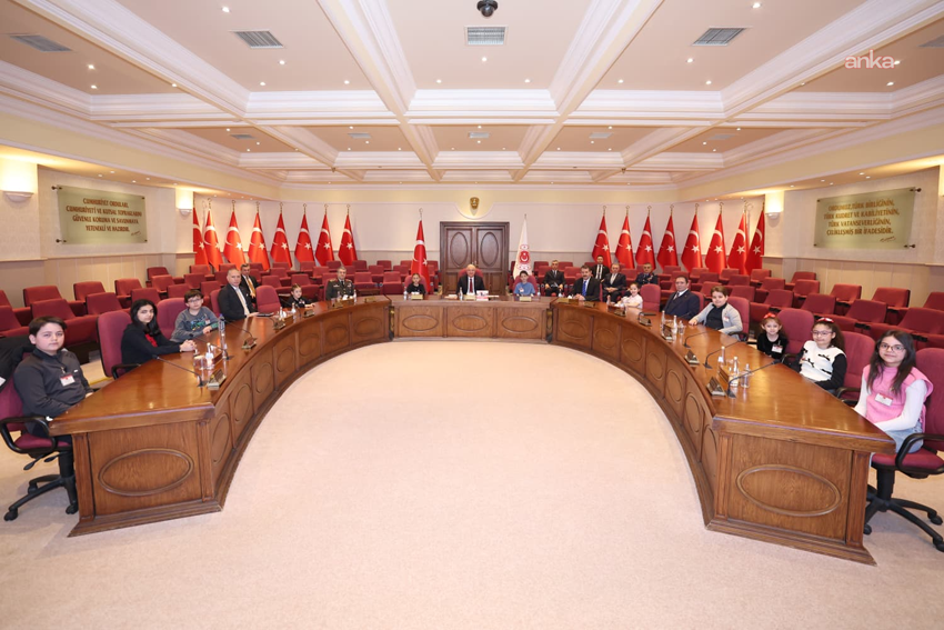 Milli Savunma Bakanı Yaşar Güler, 23 Nisan Ulusal Egemenlik ve