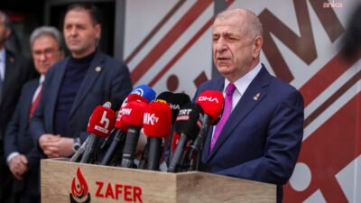 Zafer Partisi Genel Başkanı Ümit Özdağ, CHP Genel Başkanı Özgür Özel