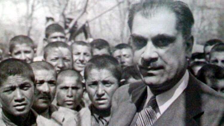 Her 17 Nisan günü aydınlarımız kaleme sarılır. Köy Enstitülerini anlatan