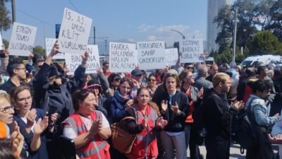 İzmir Büyükşehir Belediyesi tarafından kullanılan ancak Vakıflar Genel Müdürlüğü’ne devrine