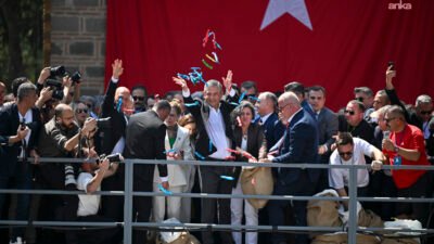 486. Uluslararası Manisa Mesir Macunu Festivali, kortej yürüyüşü ve geleneksel
