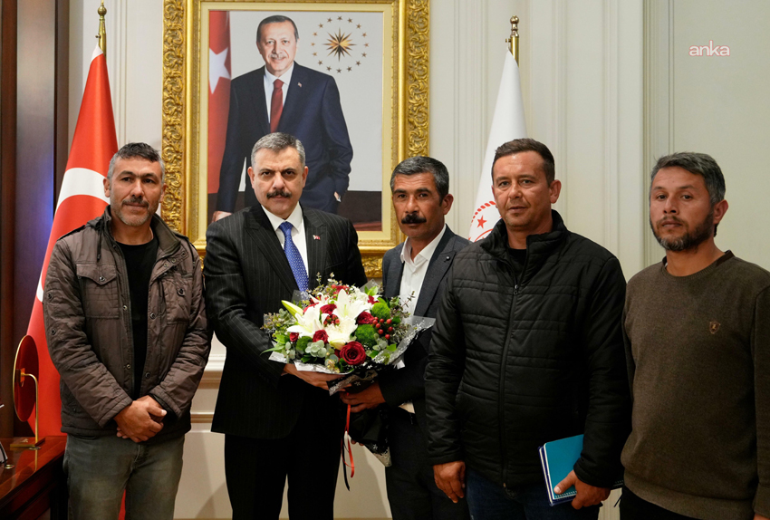 İçişleri Bakanı Mustafa Çiftçi, Ankara’daki eylemlerini sonlandıran Doruk Madencilik işçileriyle