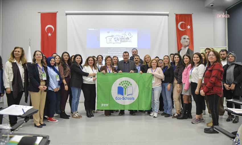 Ankara Büyükşehir Belediyesi’nden öğretmenlere “ekolojik okuryazarlık” eğitimi Ankara Büyükşehir Belediyesi (ABB) ile Türkiye Çevre Eğitim Vakfı (TÜRÇEV)