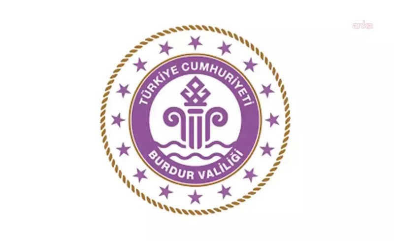 Burdur Valiliği: “Bucak ilçesinde yaşanan trafik kazası sonucu yedi vatandaşımız hayatını kaybetmiş, üç vatandaşımız yaralanmıştır” Burdur Valiliği'nden yapılan açıklamada, Burdur'un Bucak ilçesi Karaöz mevkiinde bir