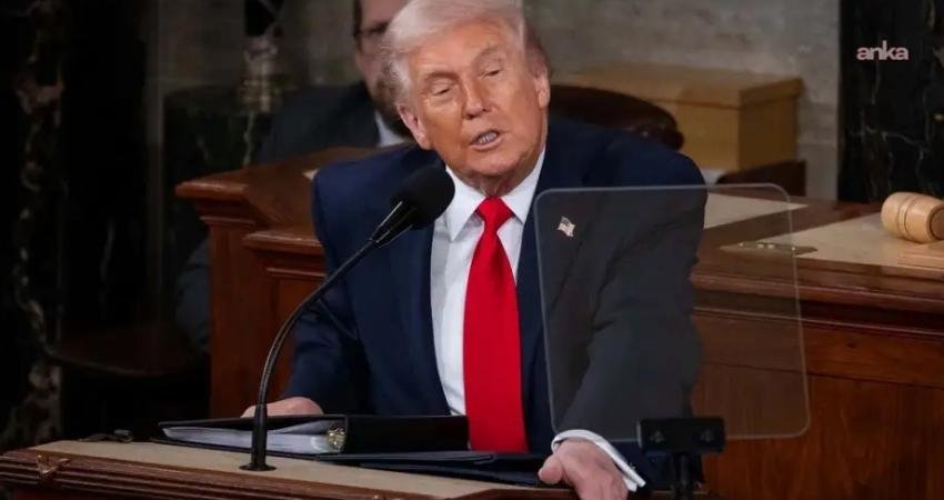 ABD Başkanı Trump: “Salı günü İran’da hem ‘Elektrik Santrali Günü hem de Köprü Günü’ olacak; Hürmüz boğazını açın” ABD Başkanı Donald Trump, İran’a yönelik tehditlerini sürdürerek Hürmüz Boğazı’nın