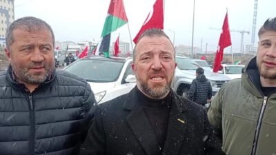 ABD ve İsrail Kars’ta araç konvoyuyla protesto edildi ABD ve İsrail’in İran'a saldırıları Kars’ta araç konvoyuyla protesto edildi.