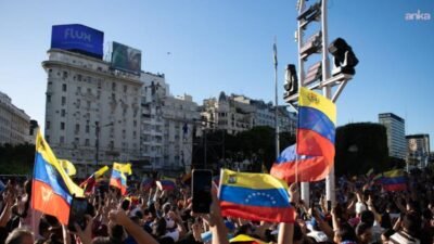 ABD’de federal yetkililer, Venezuela Devlet Başkanı Nicolás Maduro’nun görevden uzaklaştırılacağına bahis