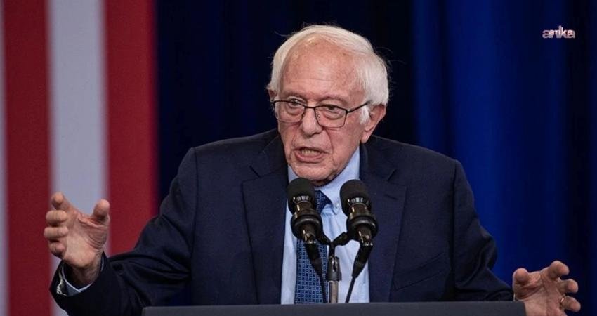 Bernie Sanders, hafta sonu ABD genelinde düzenlenen “Krallara Hayır” protestolarına
