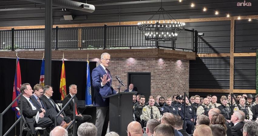 ABD Senatosu’nda Cumhuriyetçilerin kıdemli isimlerinden John Thune, ABD’nin NATO’dan çekilmesi yönünde