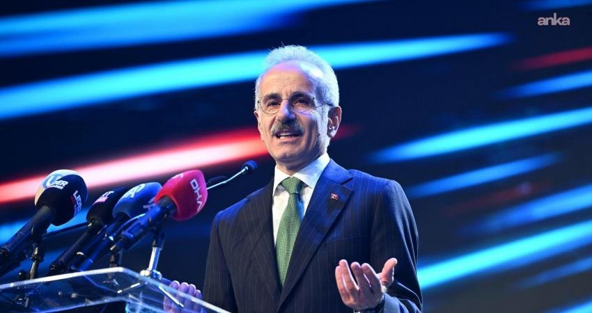 Abdulkadir Uraloğlu’ndan Netanyahu’ya tepki: Bu zihniyetin, ne meşruiyeti ne de insanlığa söyleyecek tek bir sözü kalmıştır Ulaştırma ve Altyapı Bakanı Abdulkadir Uraloğlu, "Gazze’de yaşanan zulmün baş